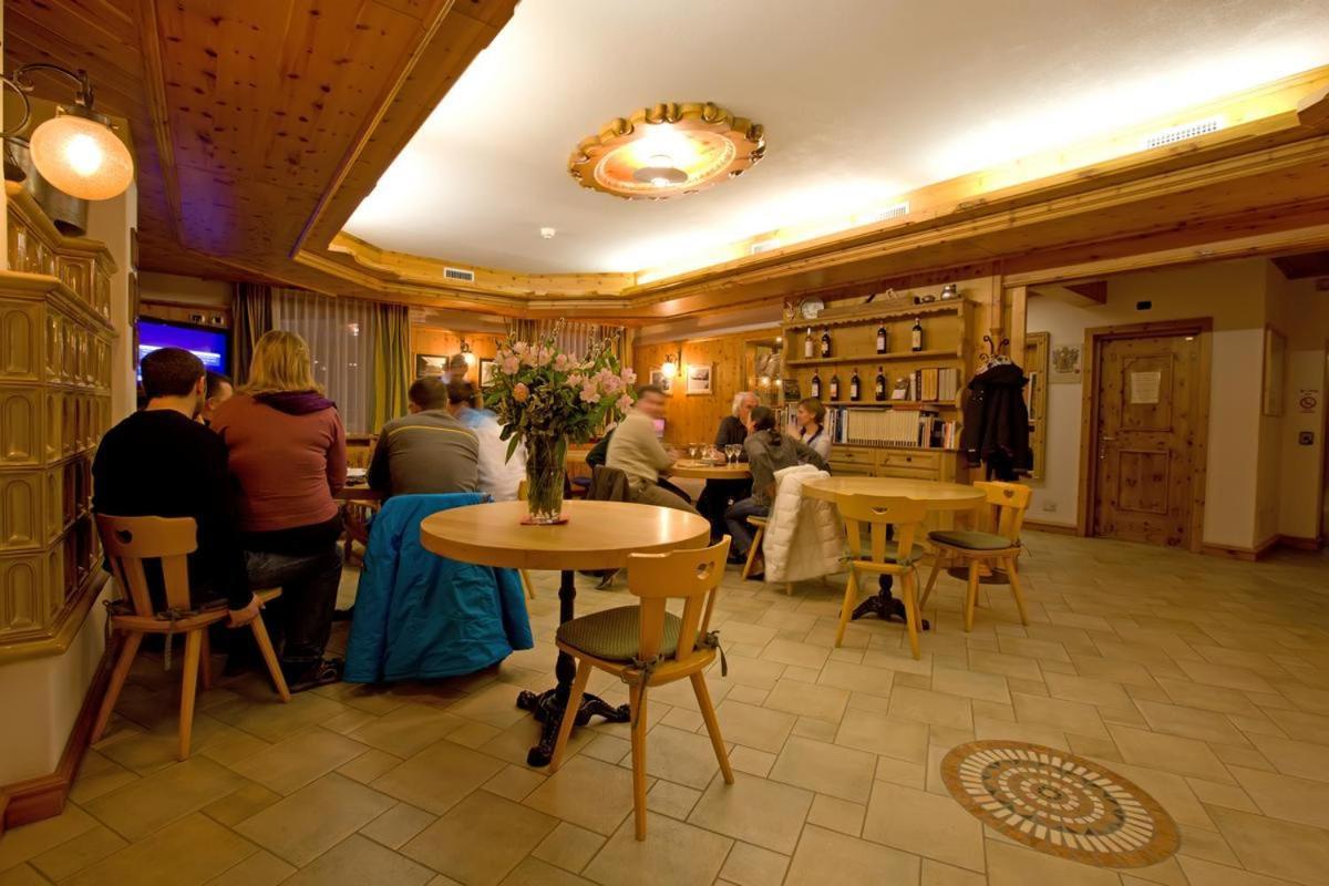 Hotel Garni Al Plan Лівіньо Екстер'єр фото